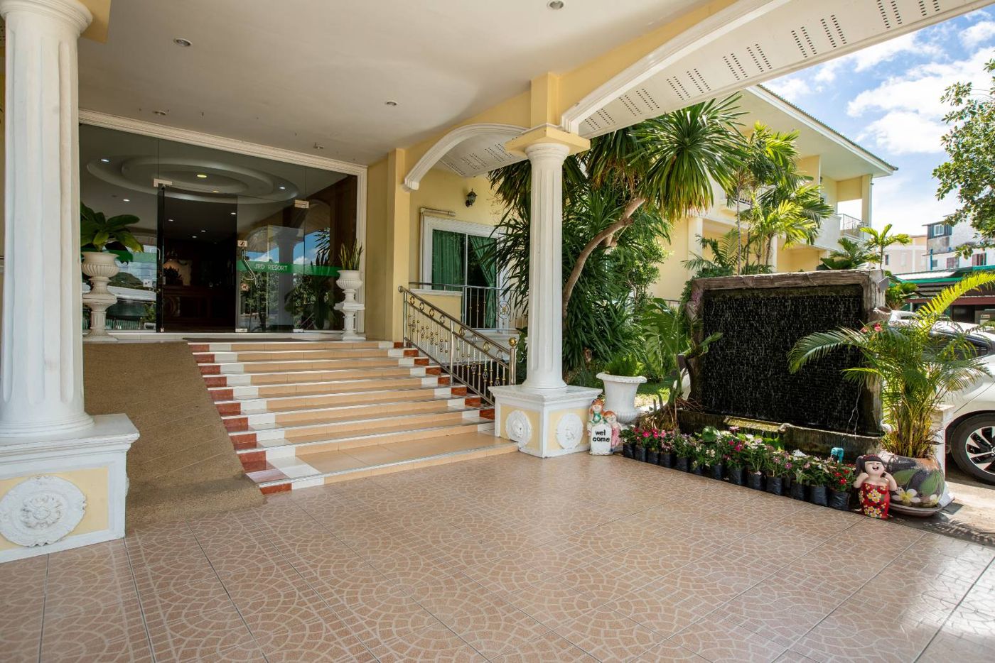 JRD Resort Hotel