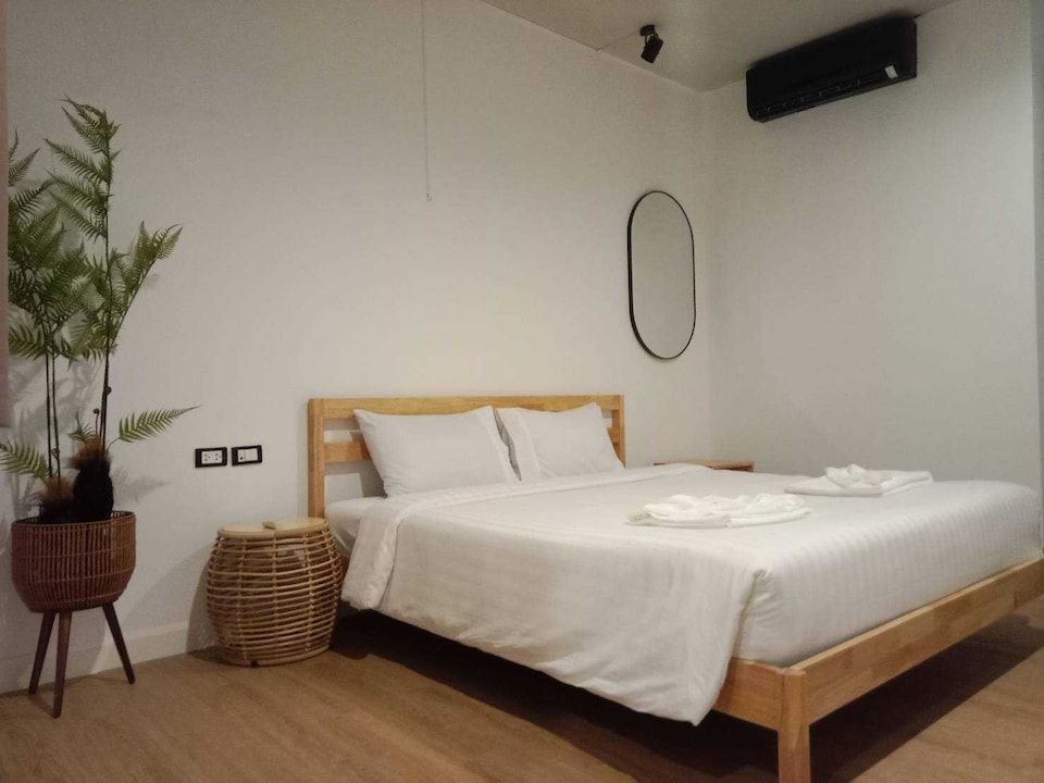 RQ Phuket Patong Beach by Collection O