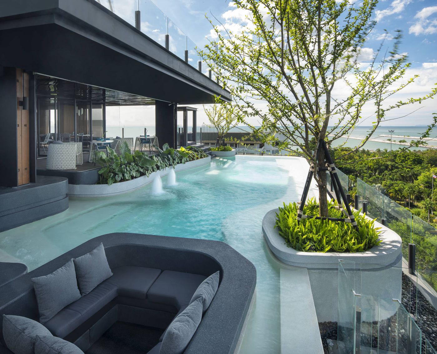 Seaphere Pattaya Hotel by Elite Suites