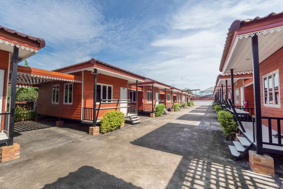 OYO 1166 Train Way Resort