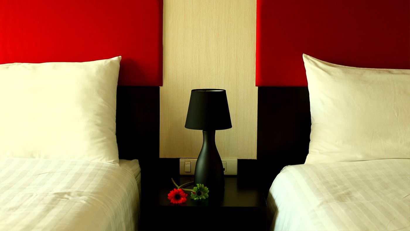 The Sunreno Hotel