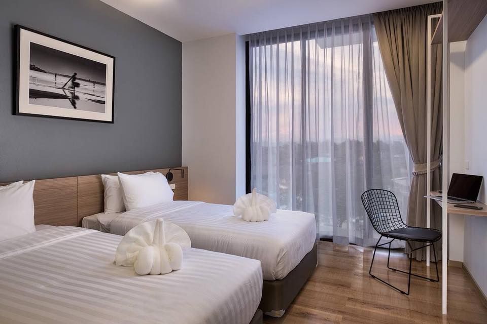 R-Photo Hotel