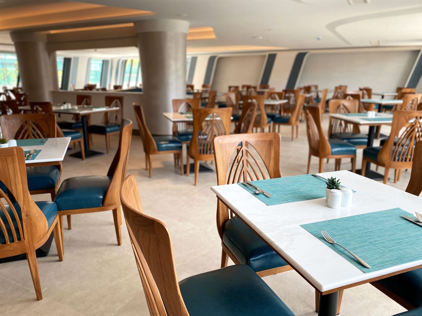 The Oceanic Sportel