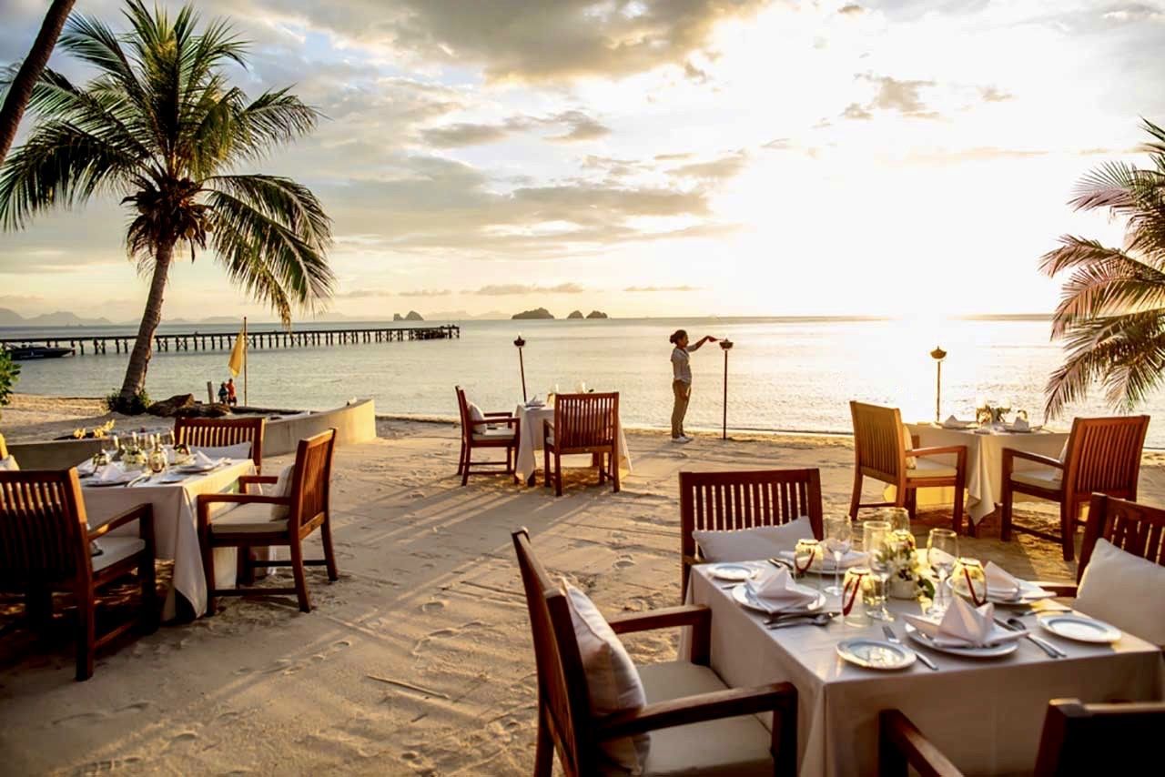 Sibaja Palms Sunset Beach Resort