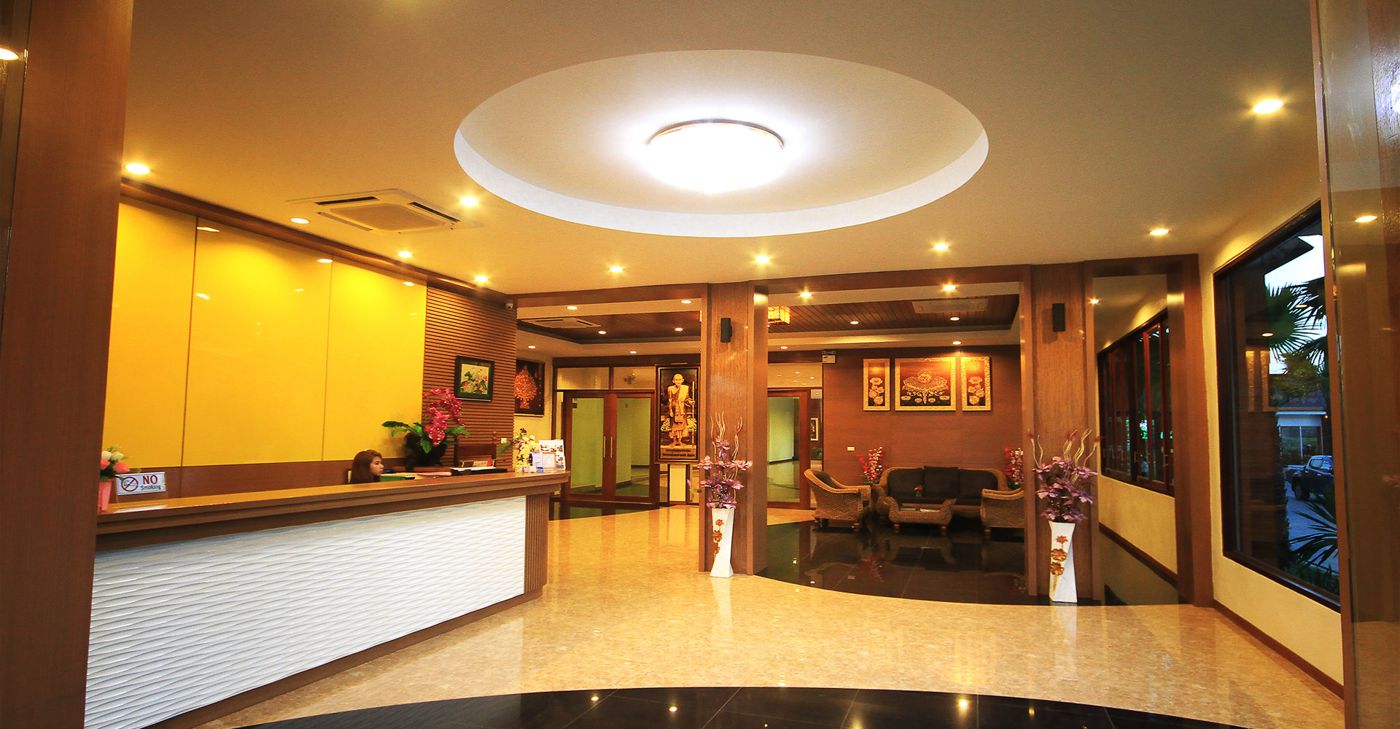Chaophayathara Hotel