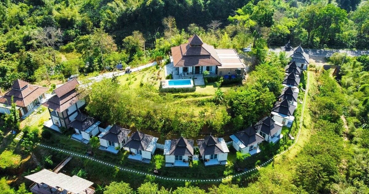 Magical Mountain View Resort