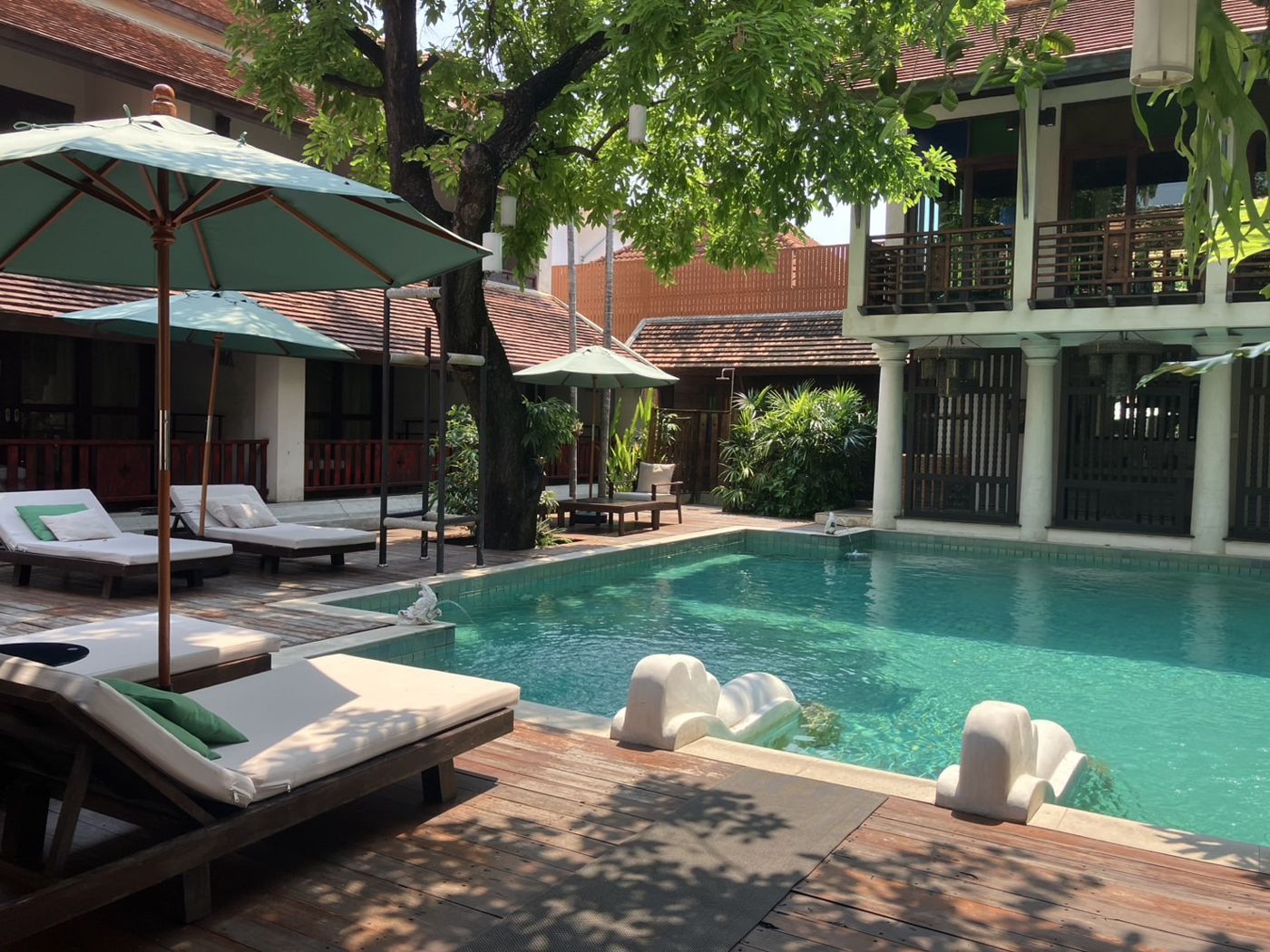 The Rim Resort