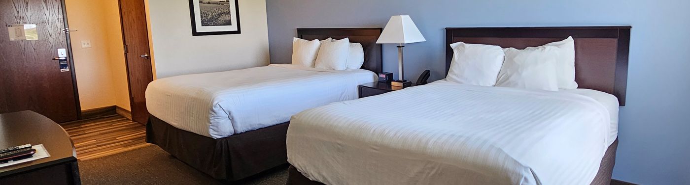 Cobblestone Inn & Suites