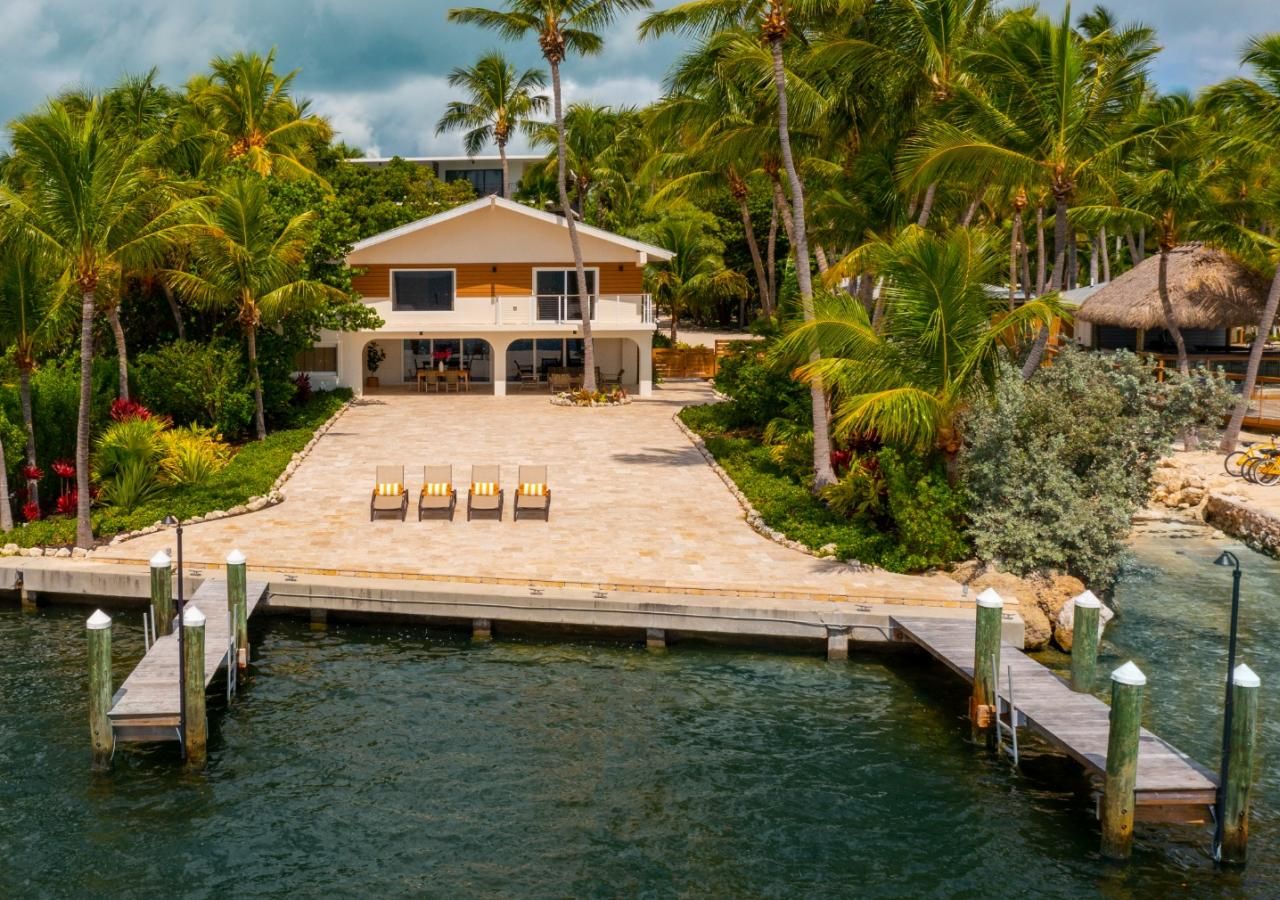 La Siesta Resort & Villas