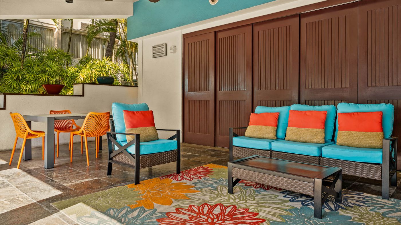 Airport Honolulu Hotel