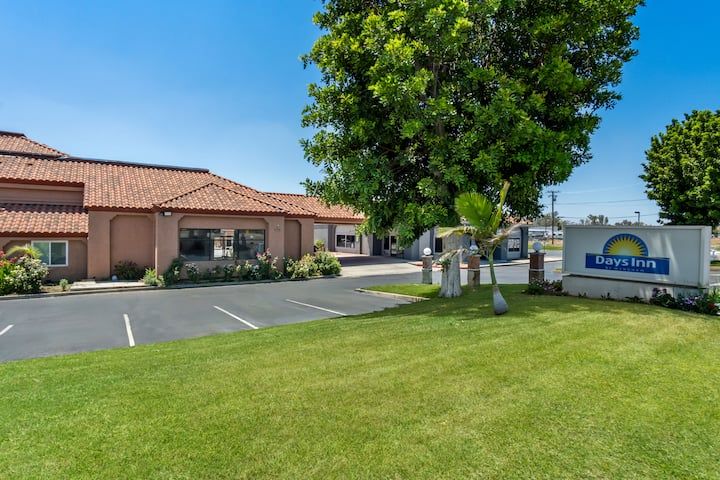 Days Inn