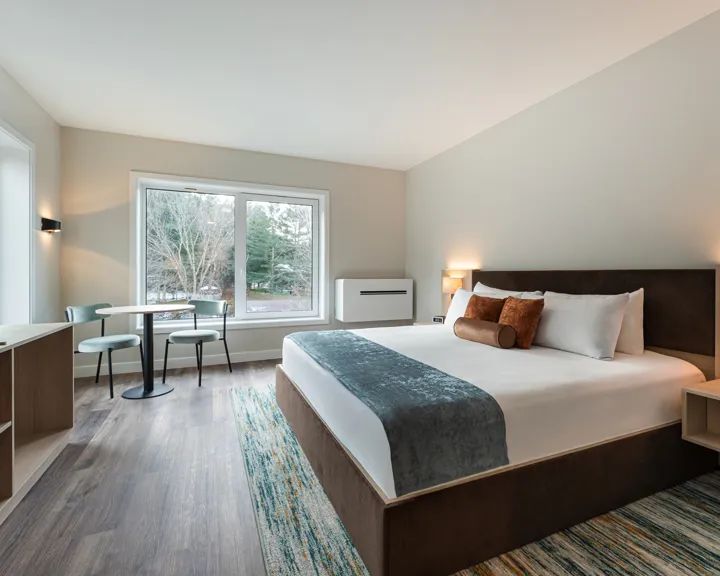 Sun & Ski Inn and Suites