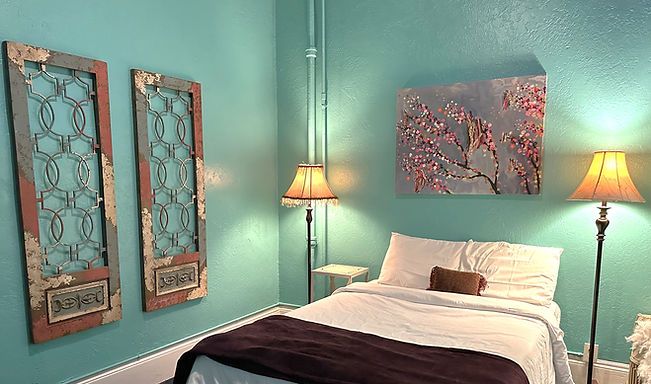Gaslamp hostel