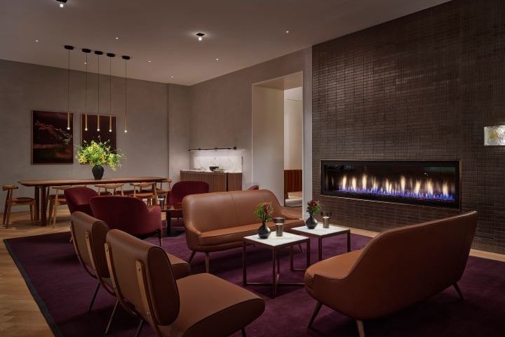 Hotel Aka
