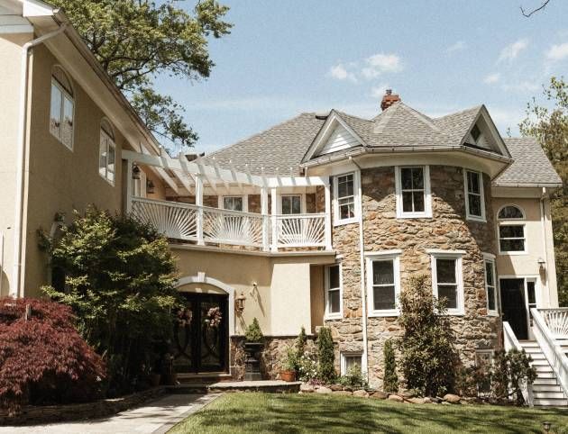 Stone Manor Boutique Inn