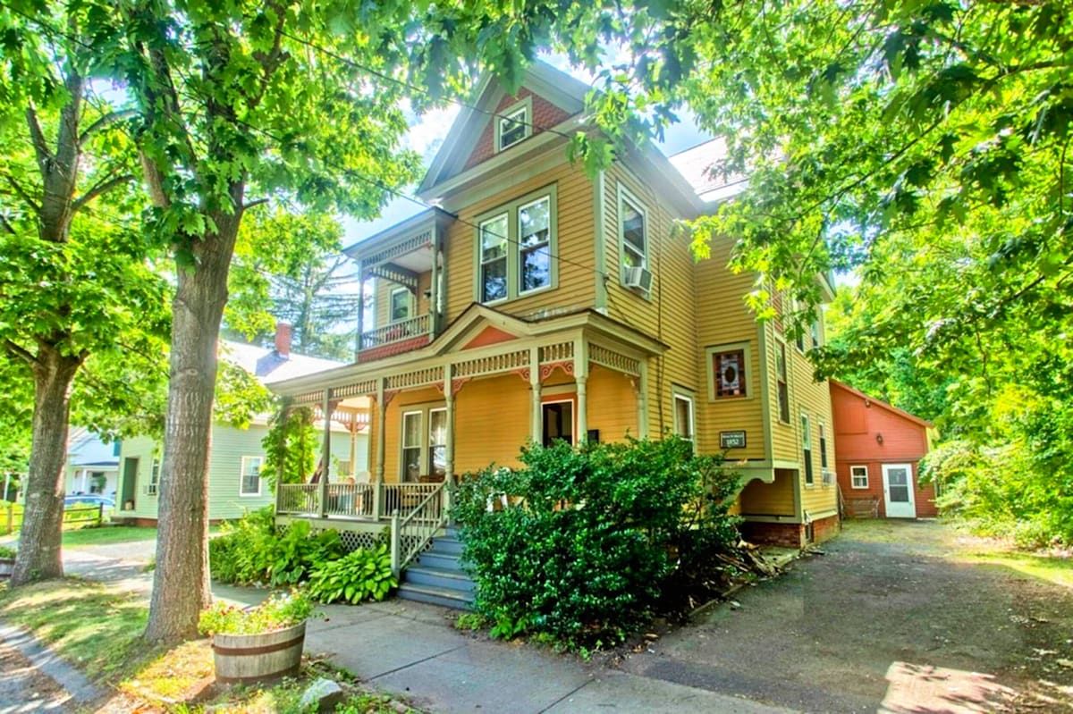 Blooming Inn Shelburne Falls