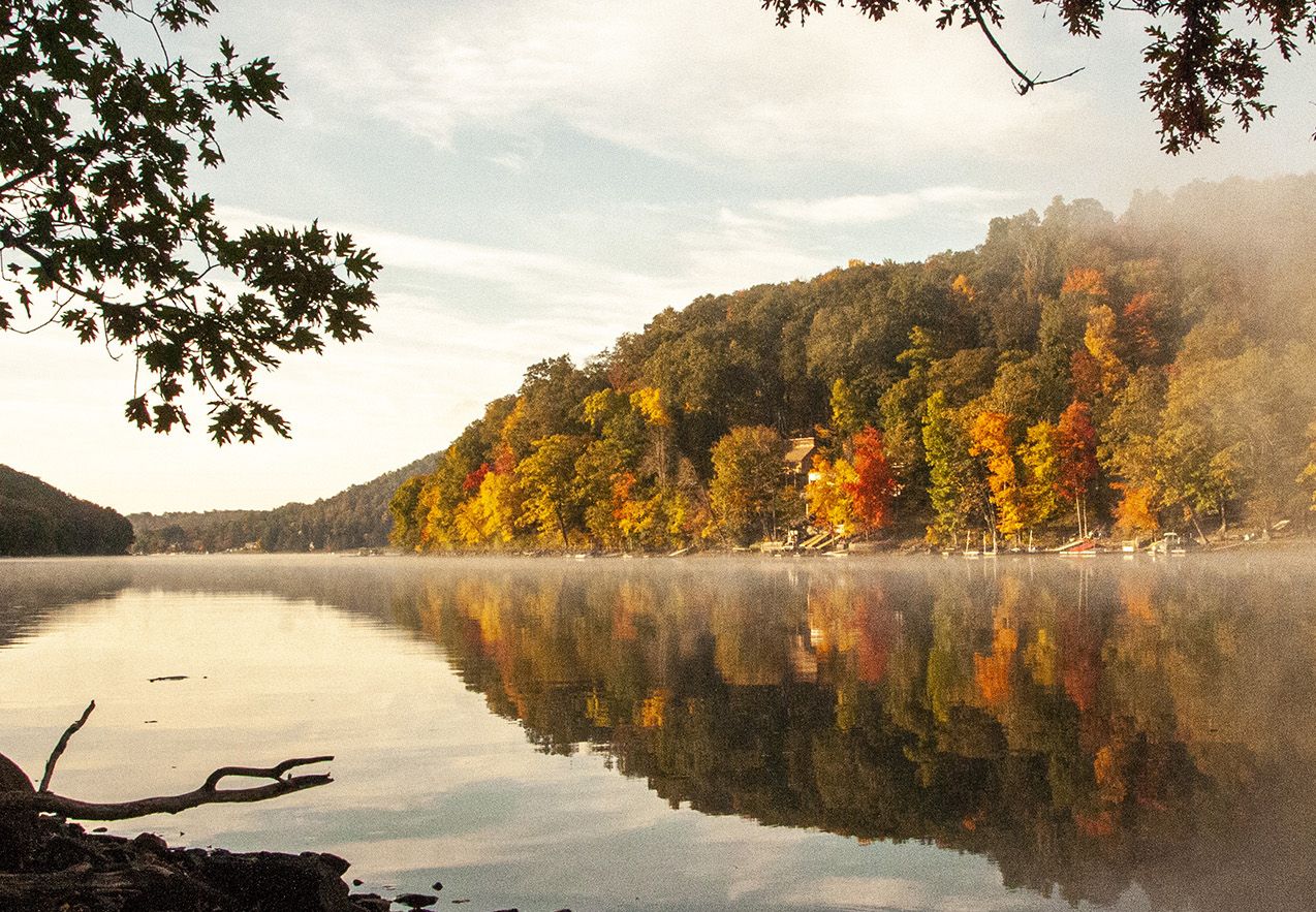 LakeFront Lodge