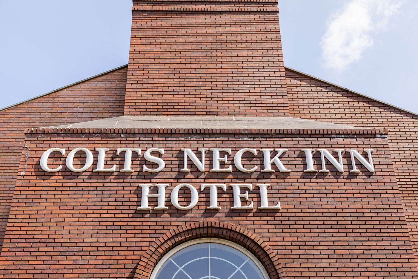 Colts Neck Hotel