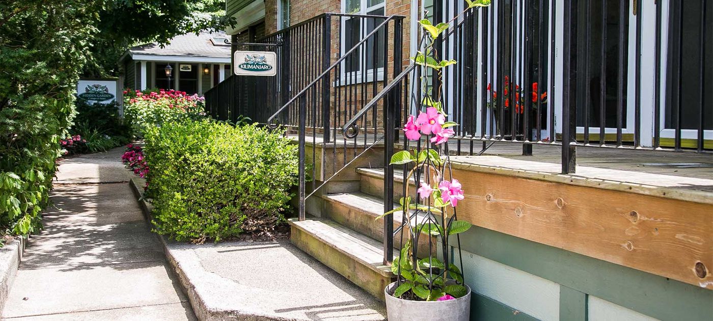 Hidden Garden Cottages & Suites