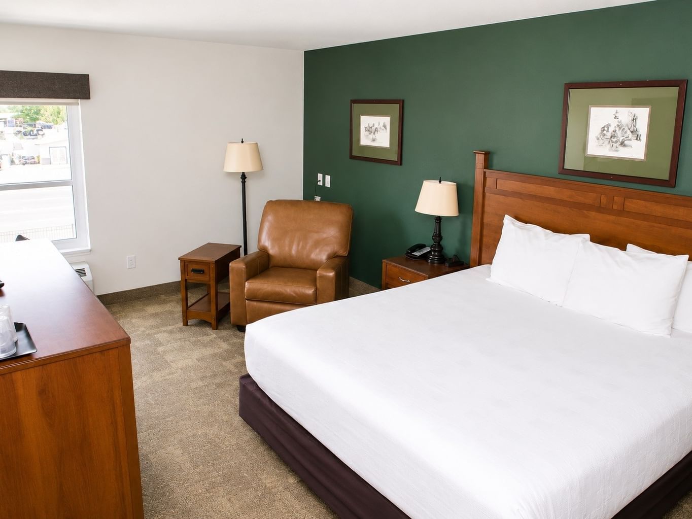 Boothill Inn & Suites