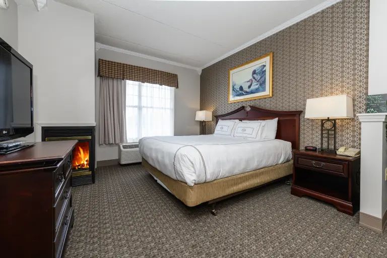 Fort William Henry Hotel and Conference Center
