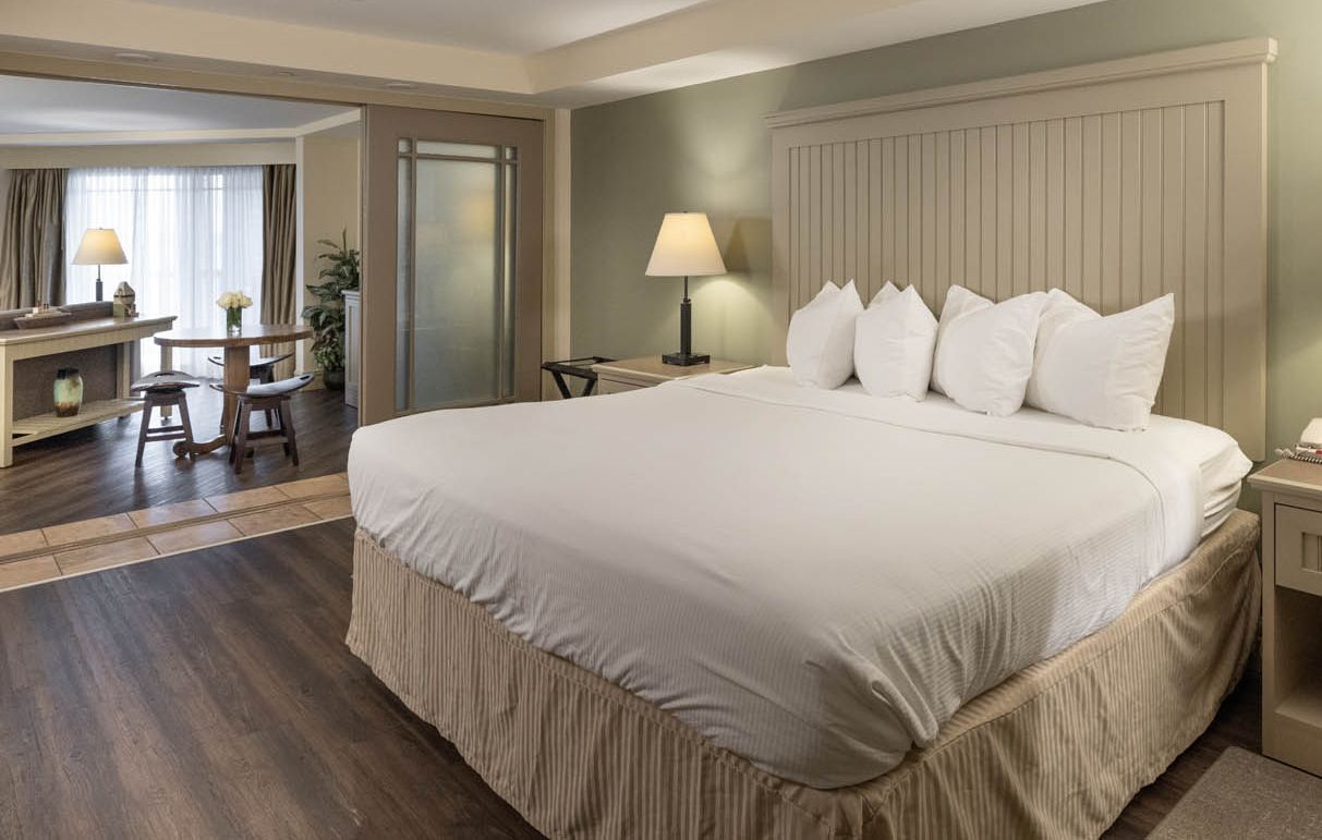 Harbor Hotel