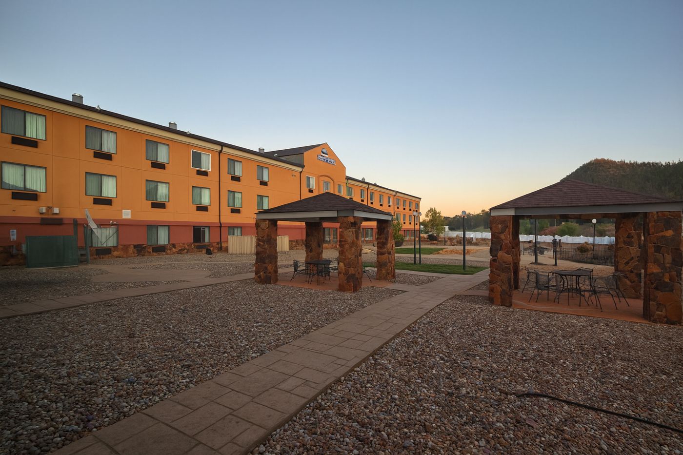 Stay USA Hotel & Suites