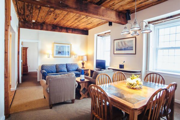 Newport Bay Club & Hotel