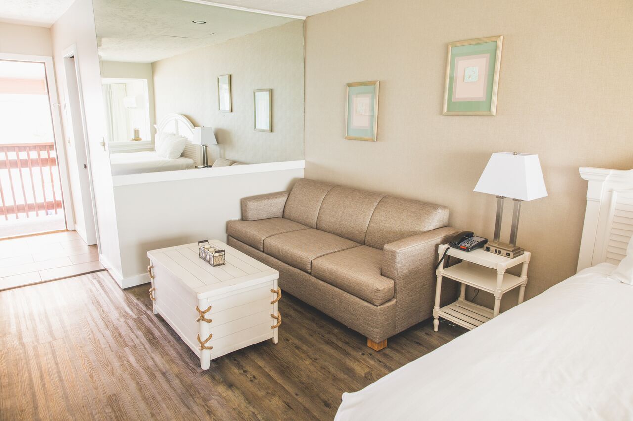 Surf Club Oceanfront Hotel & Beach House