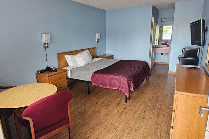 Sumner Motor Inn
