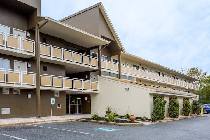 Days Inn Harrisburg North