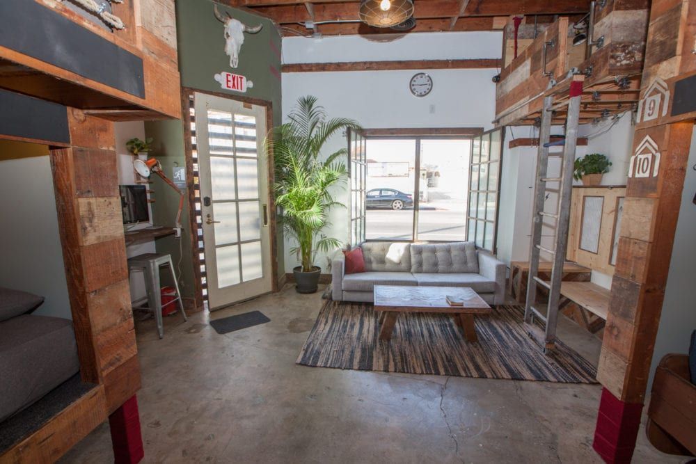 The PodShare - Hollywood Location