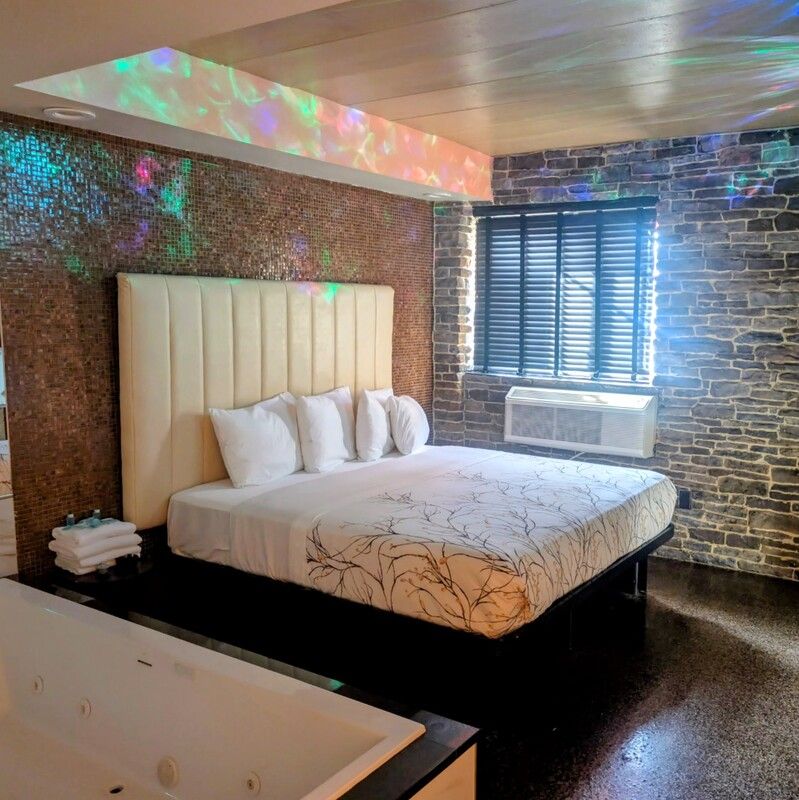 Surfside Motel
