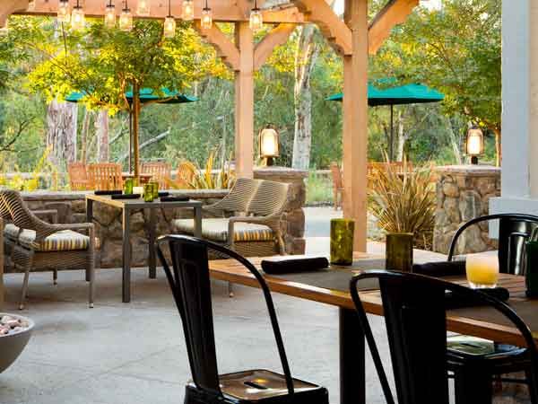 River Terrace Inn