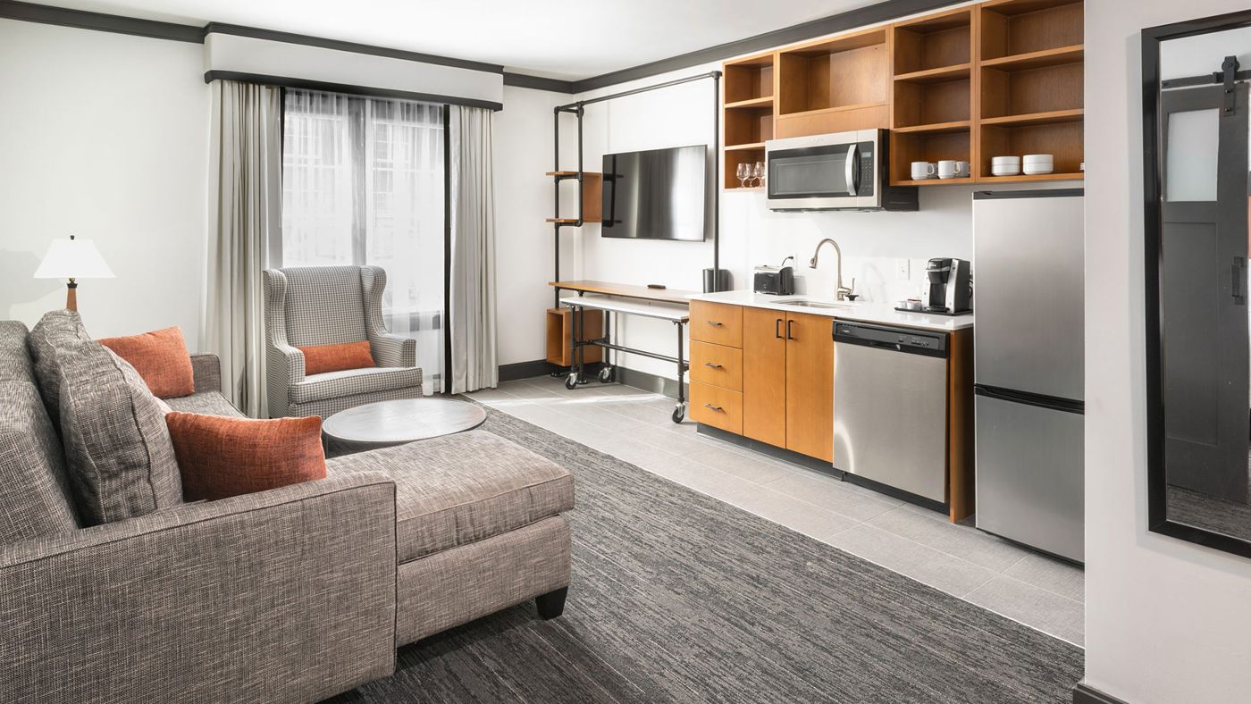 The Craftsman Inn and Suites