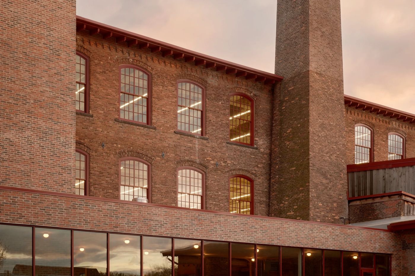 Pocketbook Hotel and Baths