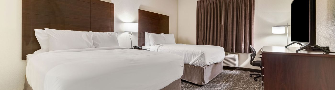 Cobblestone Hotel & Suites