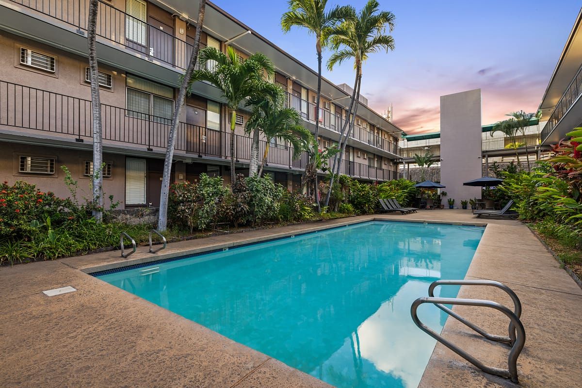 Pacific Marina Inn