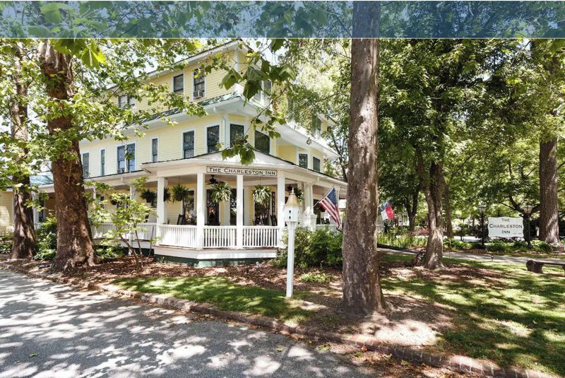 The Charleston Inn