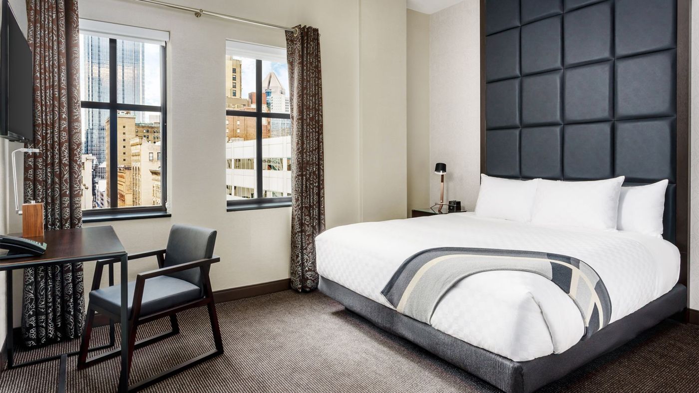 Joinery Hotel Pittsburgh, Curio Collection by Hilton