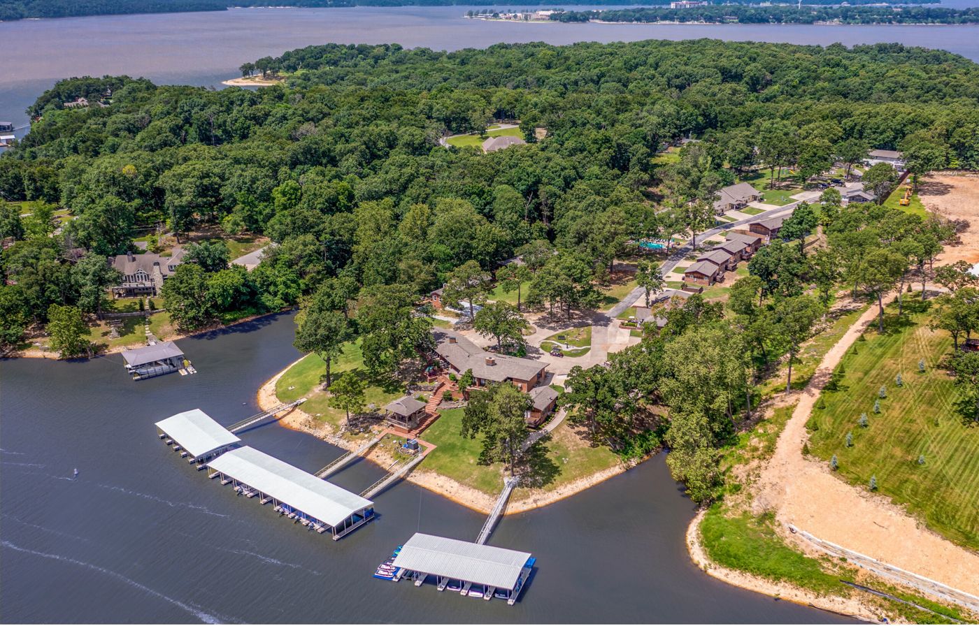 Candlewyck Cove Resort