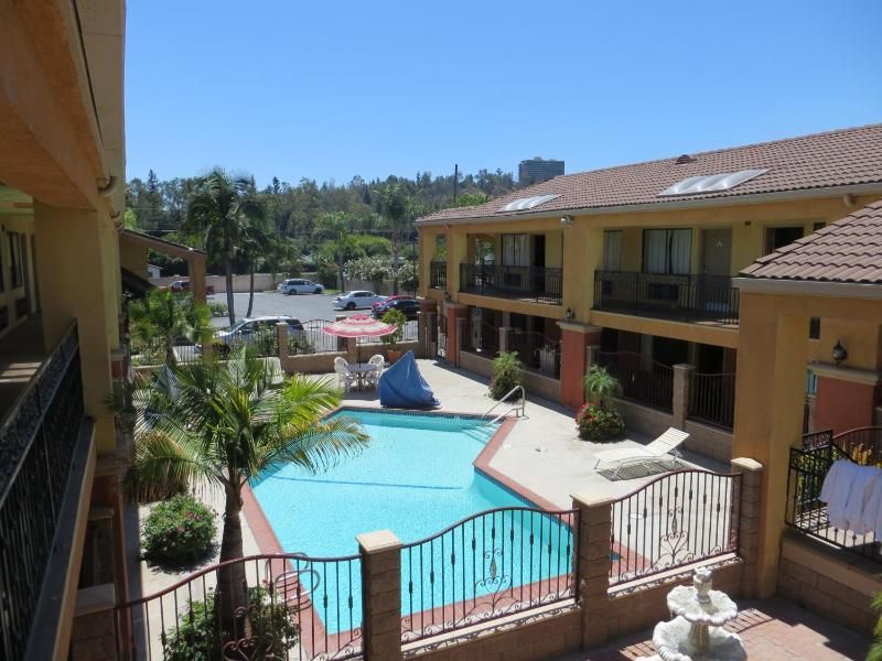 Azusa Inn Motel