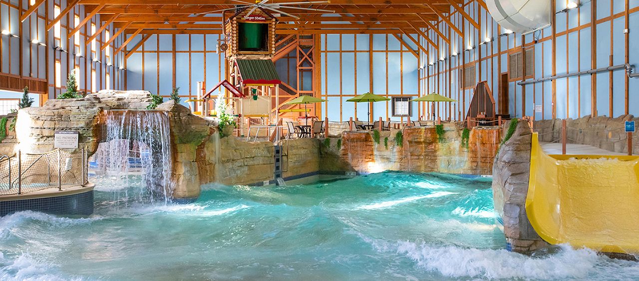 Grand Bear Resort at Starved Rock