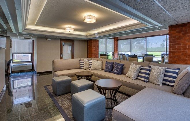 Drury Inn & Suites St. Louis Fairview Heights