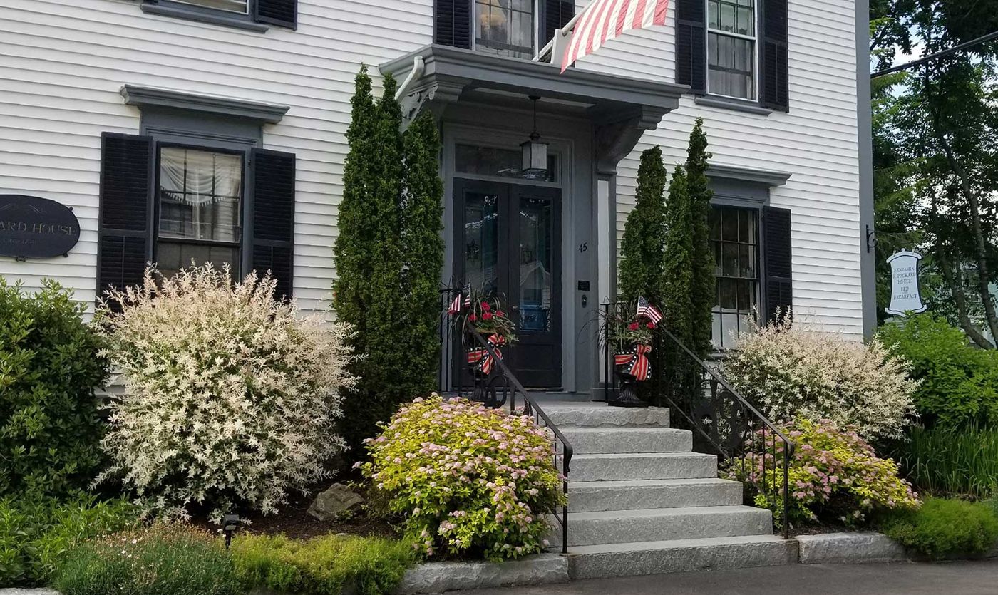 Benjamin F. Packard House Bed and Breakfast