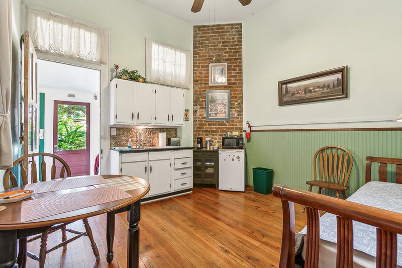 Garden District Bed & Breakfast
