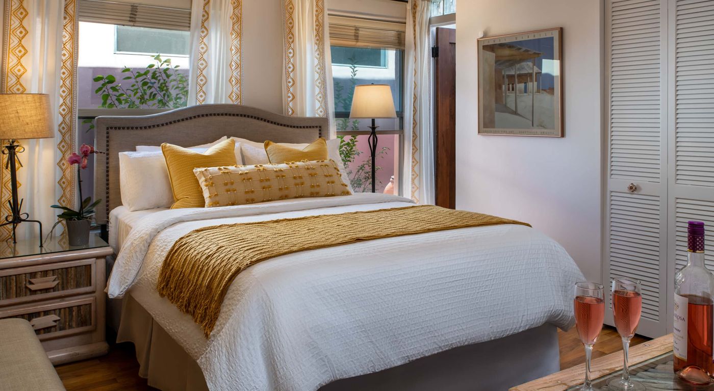 Adobe Rose Inn Bed and Breakfast