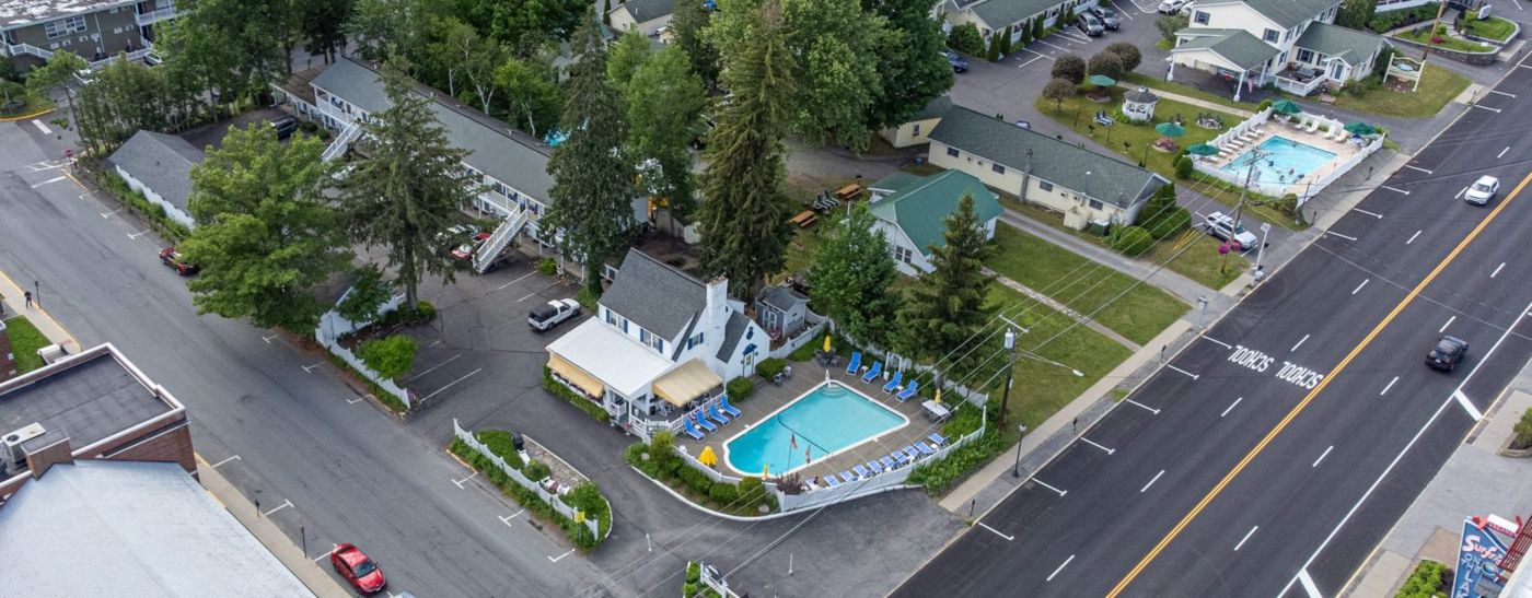 Admiral Motel