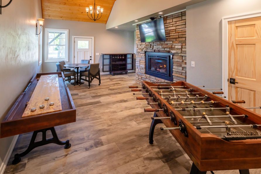 Fish Creek Lodge