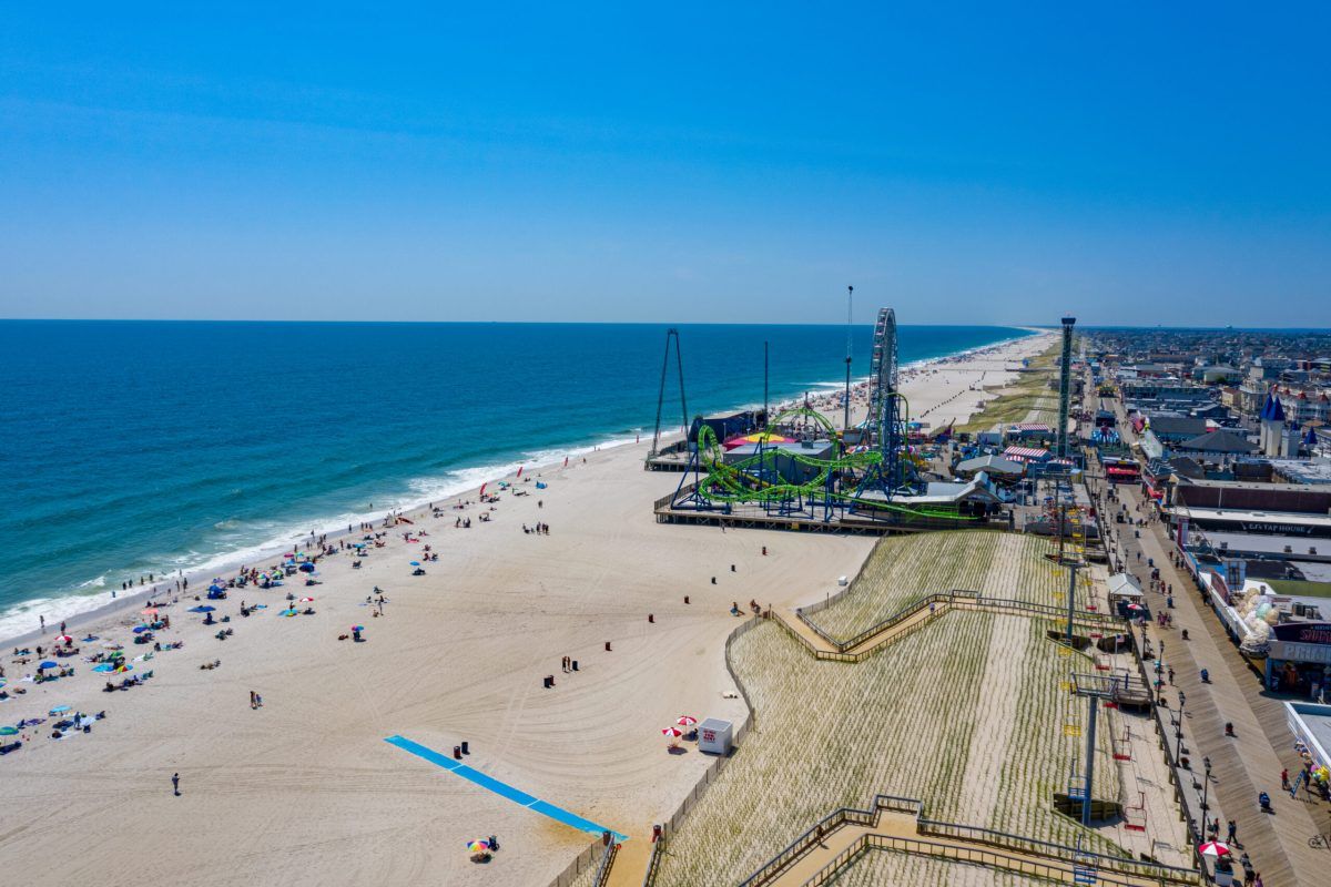 Boardwalk Hotel Charlee Beach
